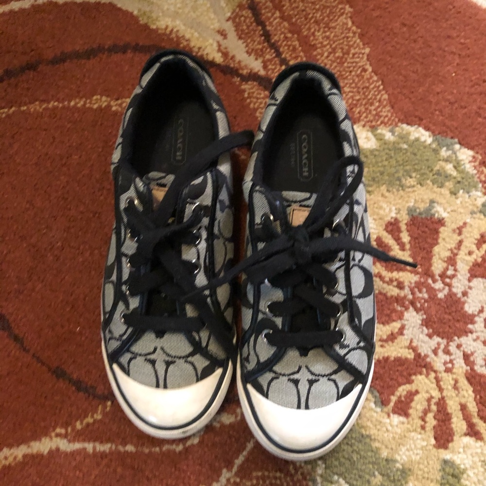 Authentic Signature Coach Shoes